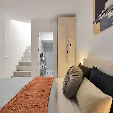 Moderno Duplex Con Vistas Al Mar En - Abejeras 409 *